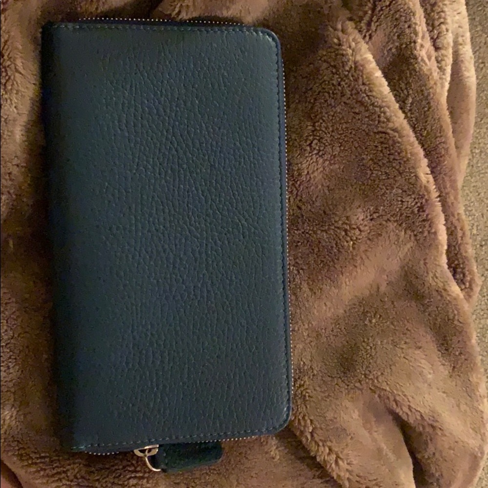 Canyon ranch jean leather wallet